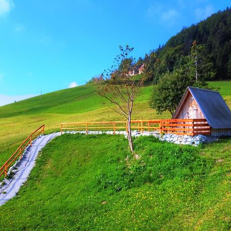 Glamping Vrhovc Hotel Zelezniki Ngoại thất bức ảnh