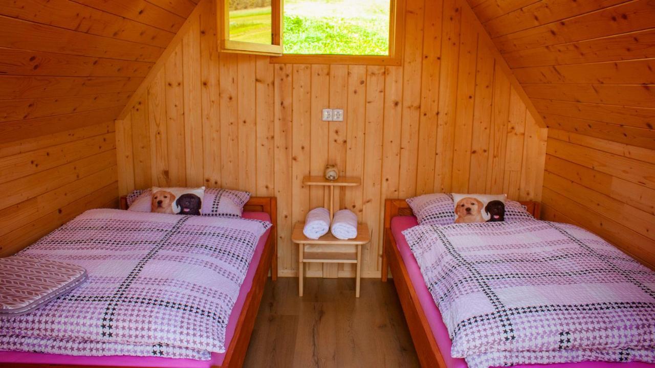 Glamping Vrhovc Hotel Zelezniki Ngoại thất bức ảnh