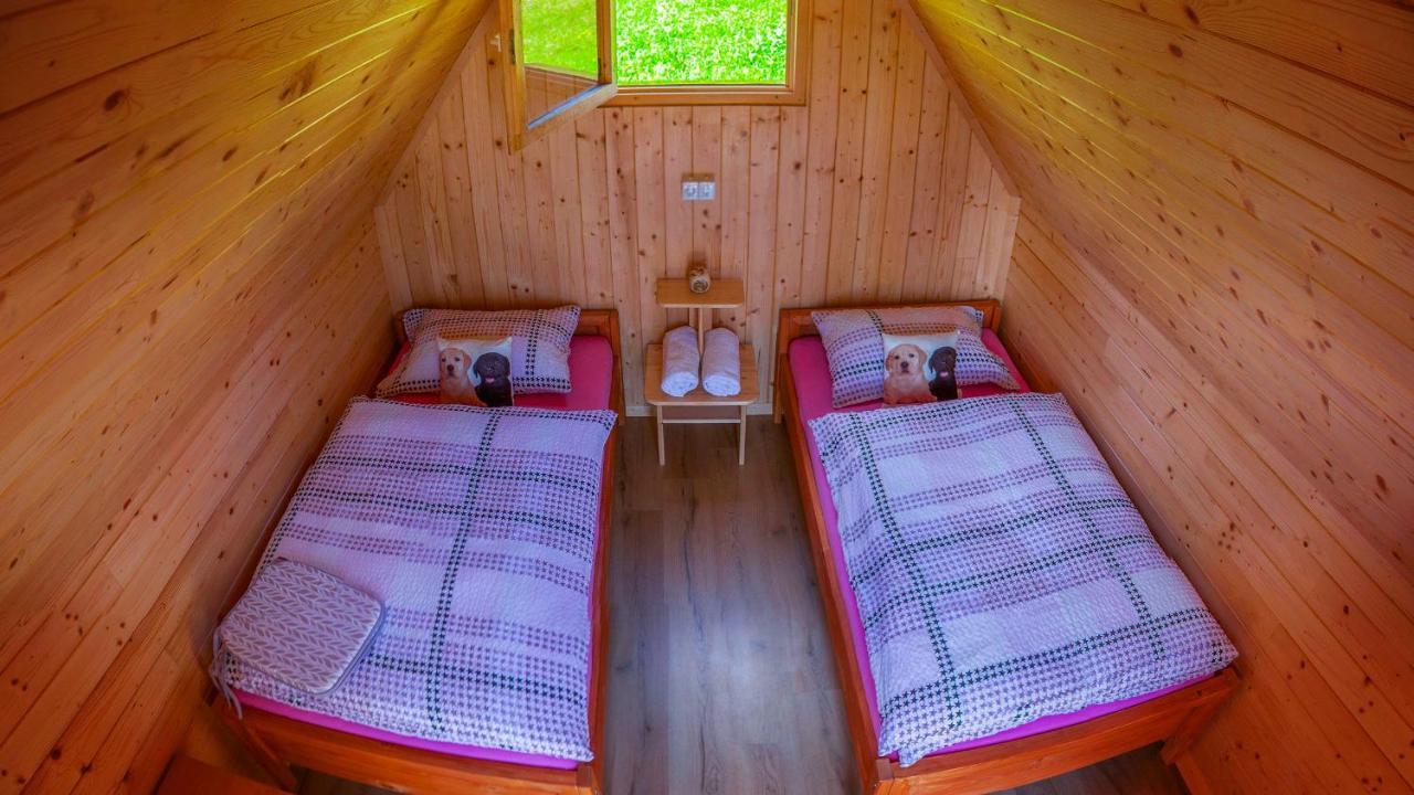 Glamping Vrhovc Hotel Zelezniki Ngoại thất bức ảnh