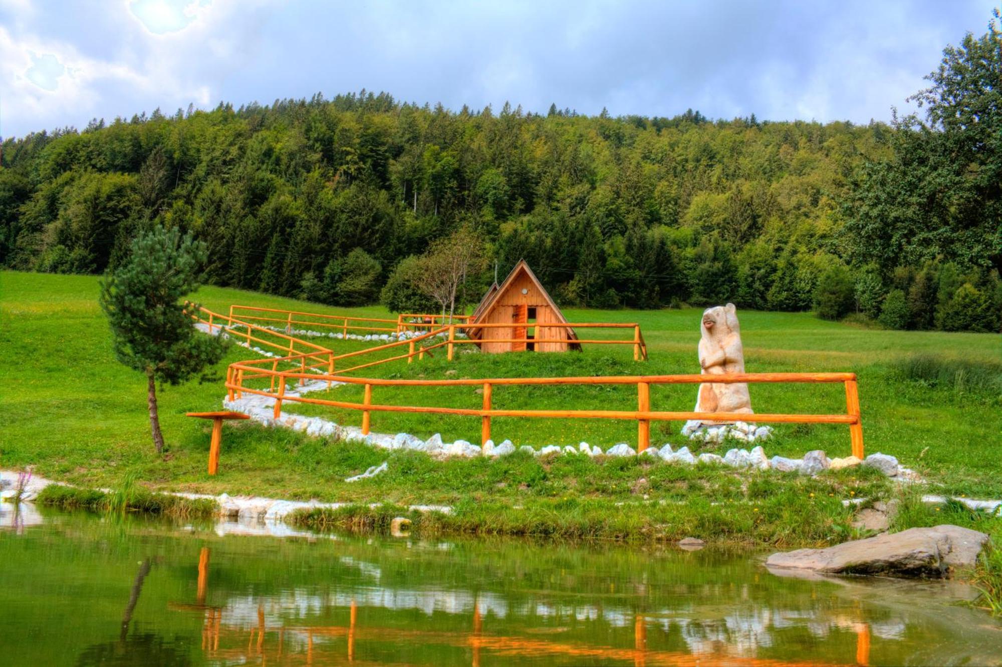 Glamping Vrhovc Hotel Zelezniki Ngoại thất bức ảnh